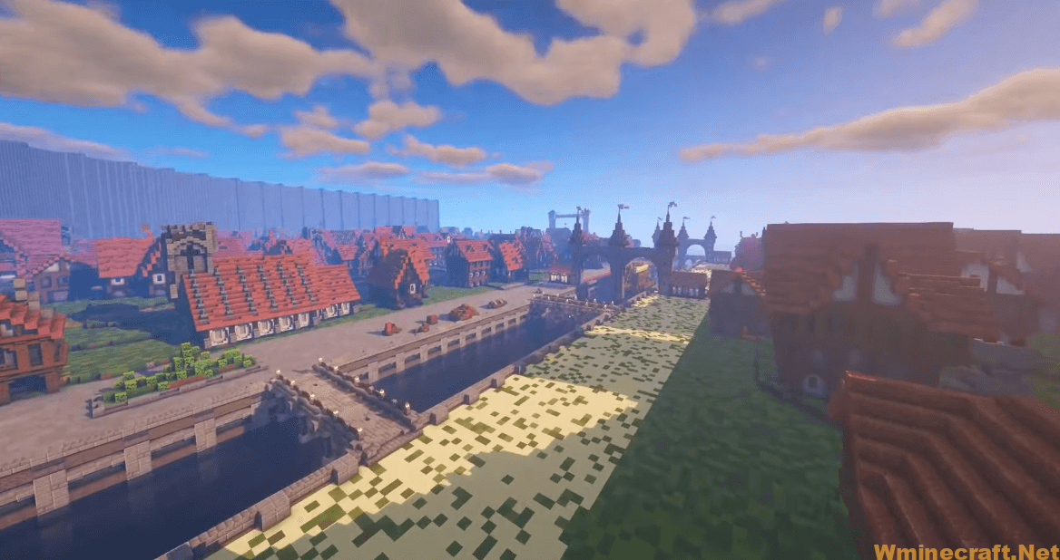 Attack on Titan Shiganshina District in a Minecraft map 1.16.5 ...