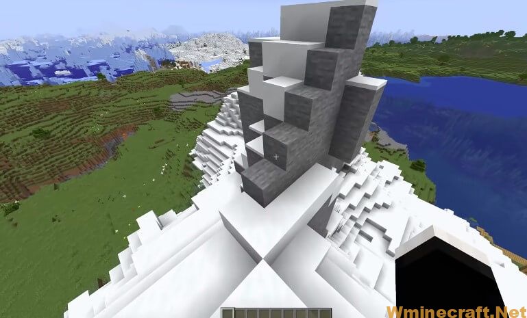 Take Your Minecraft Game to the Next Level With Distant Horizons Mod ...
